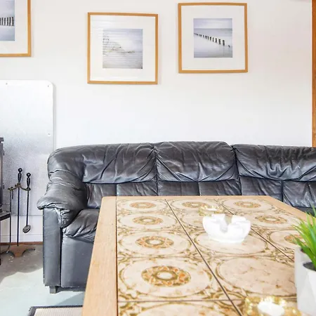 Three-bedroom In Harboore 12 度假居